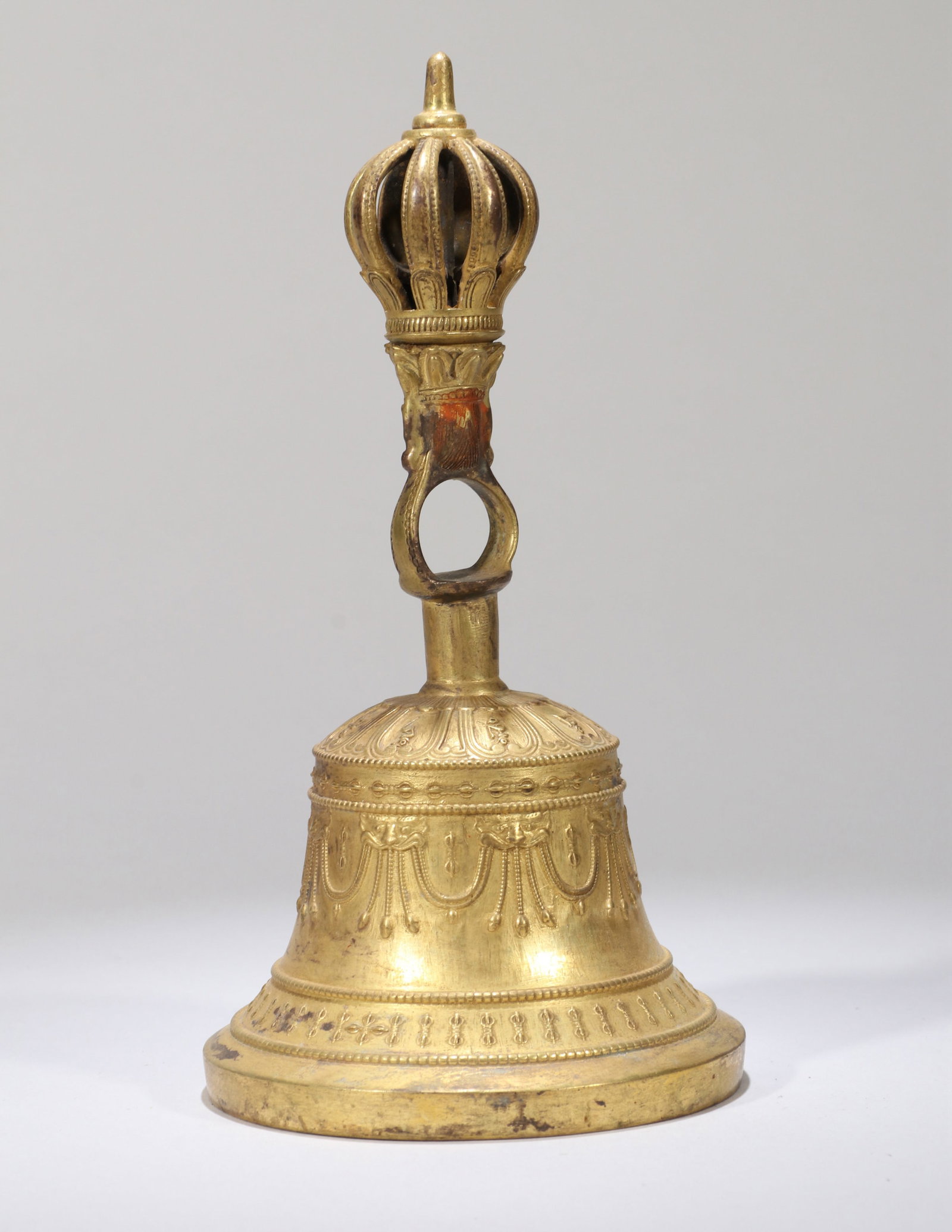 A GILT-BRONZE VAJRA BELL - 4