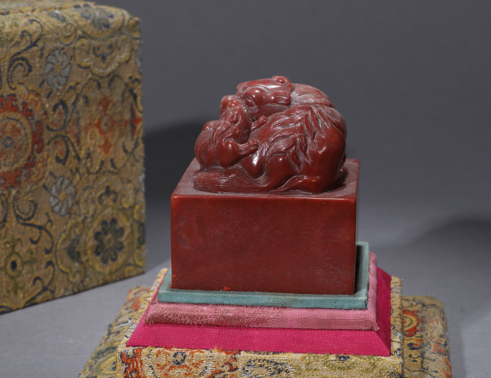 A SHOUSHAN STONE 'MYTHICAL BEAST' SEAL - 3