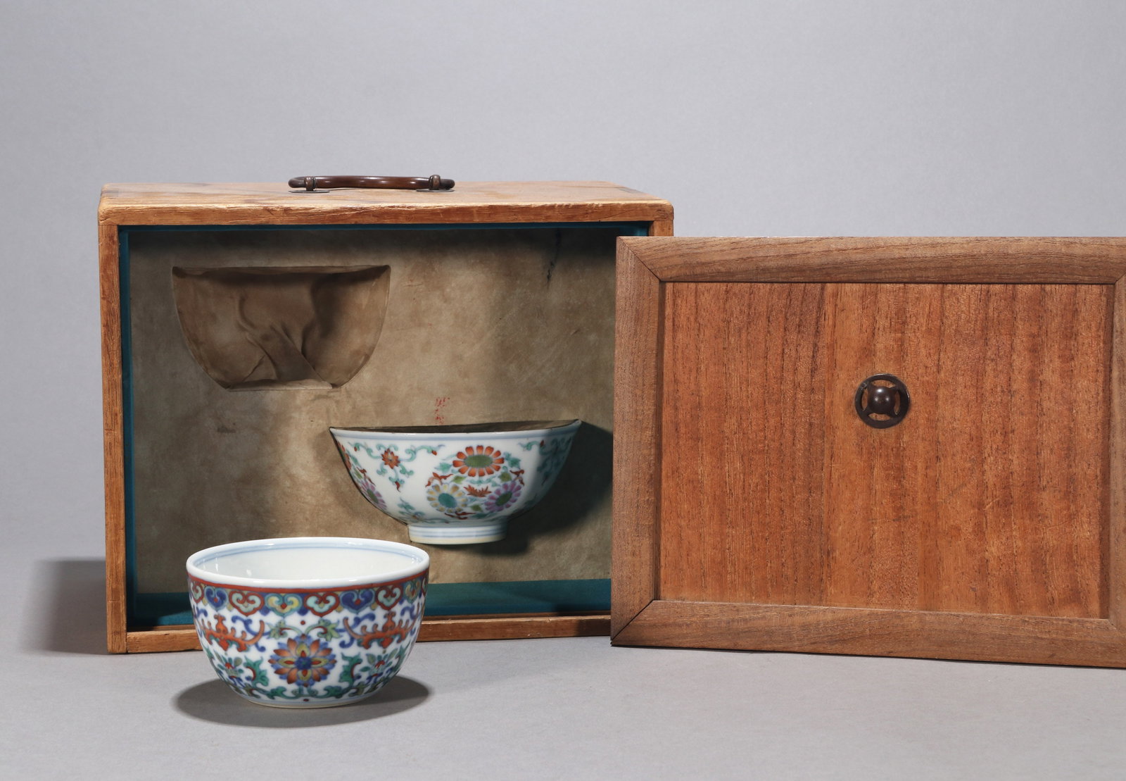 TWO DOUCAI 'FLORAL' CUPS - 7