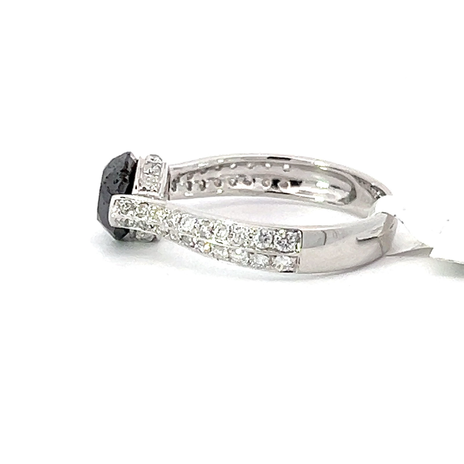 18K GOLD AND BLACK DIAMOND RING WITH GGA REPORT - 4
