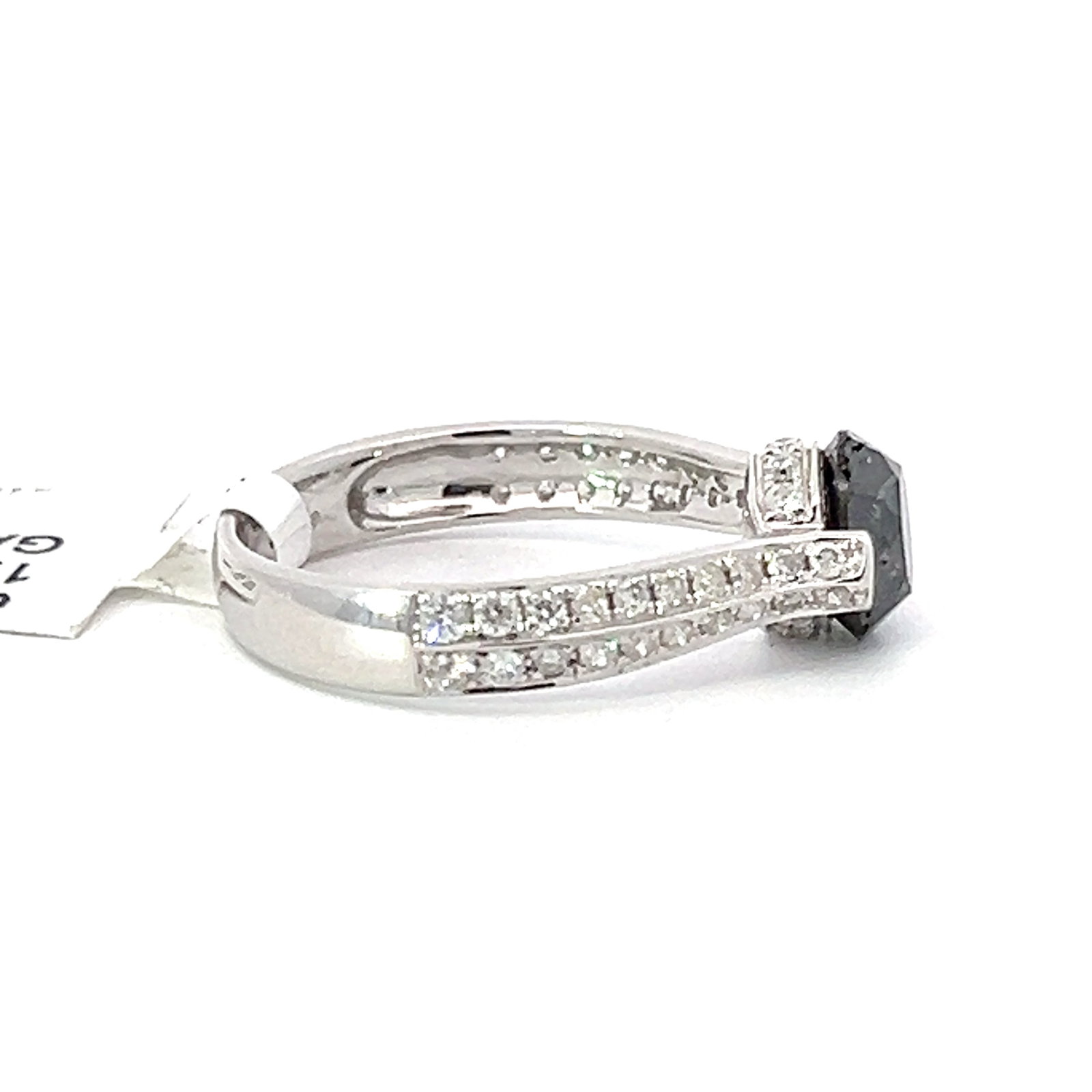 18K GOLD AND BLACK DIAMOND RING WITH GGA REPORT - 6