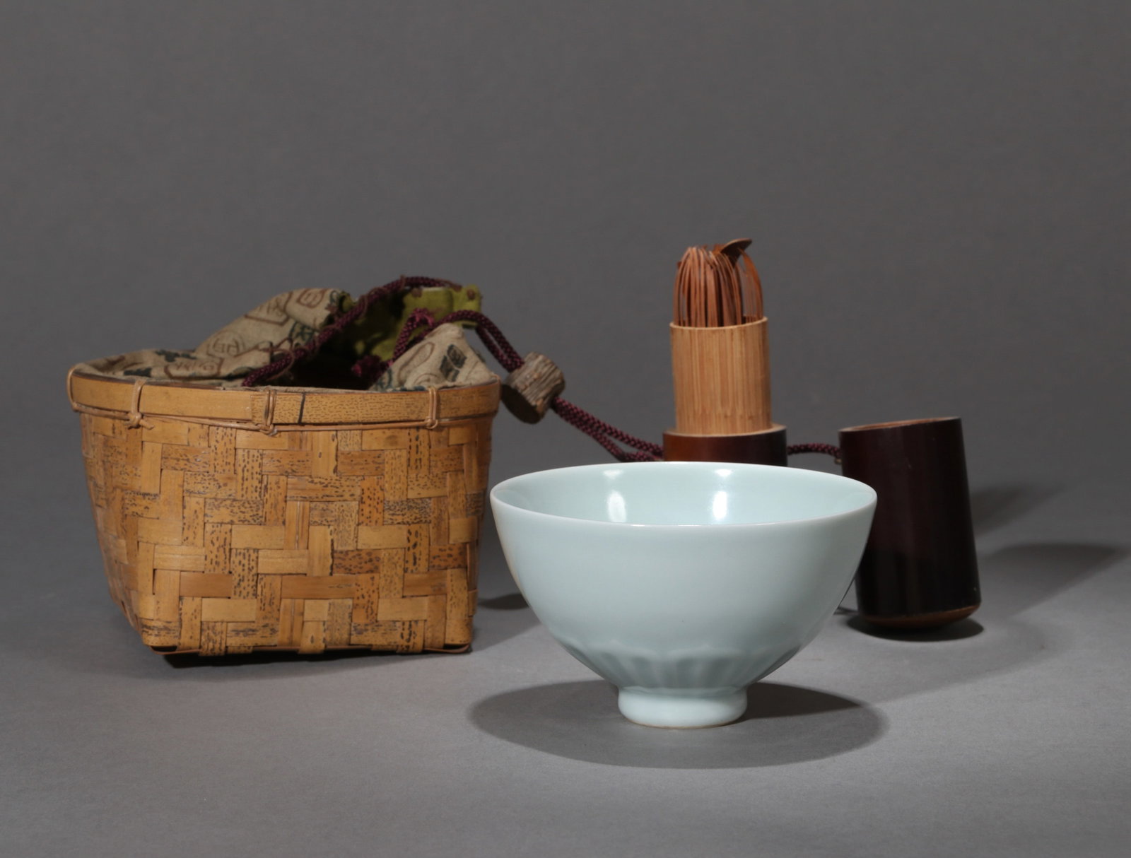 A CELADON-GLAZED TEA BOWL (1 of 5)