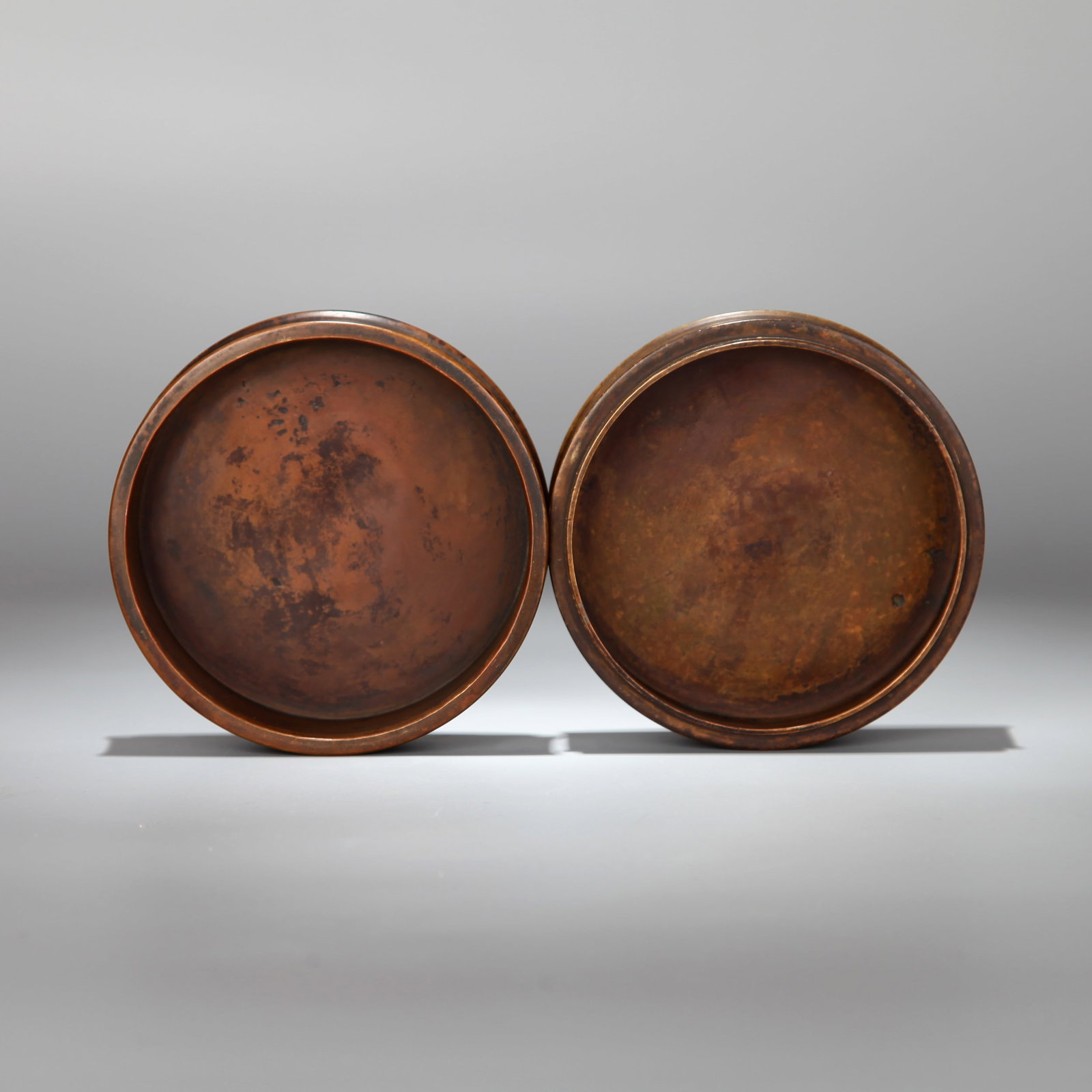 A BRONZE COVERED BOX WITH ARABIC SCRIPT - 4