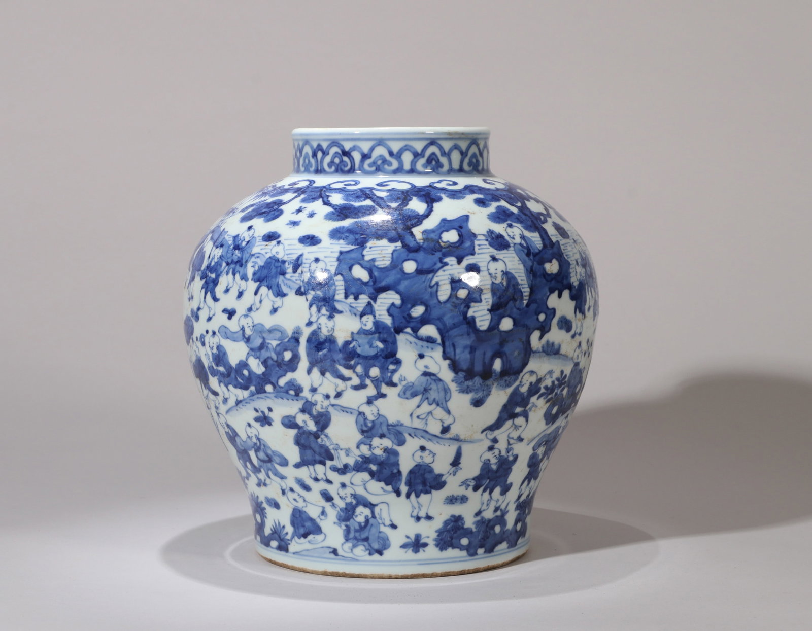 A BLUE AND WHITE 'BOYS AT PLAY' JAR (1 of 10)