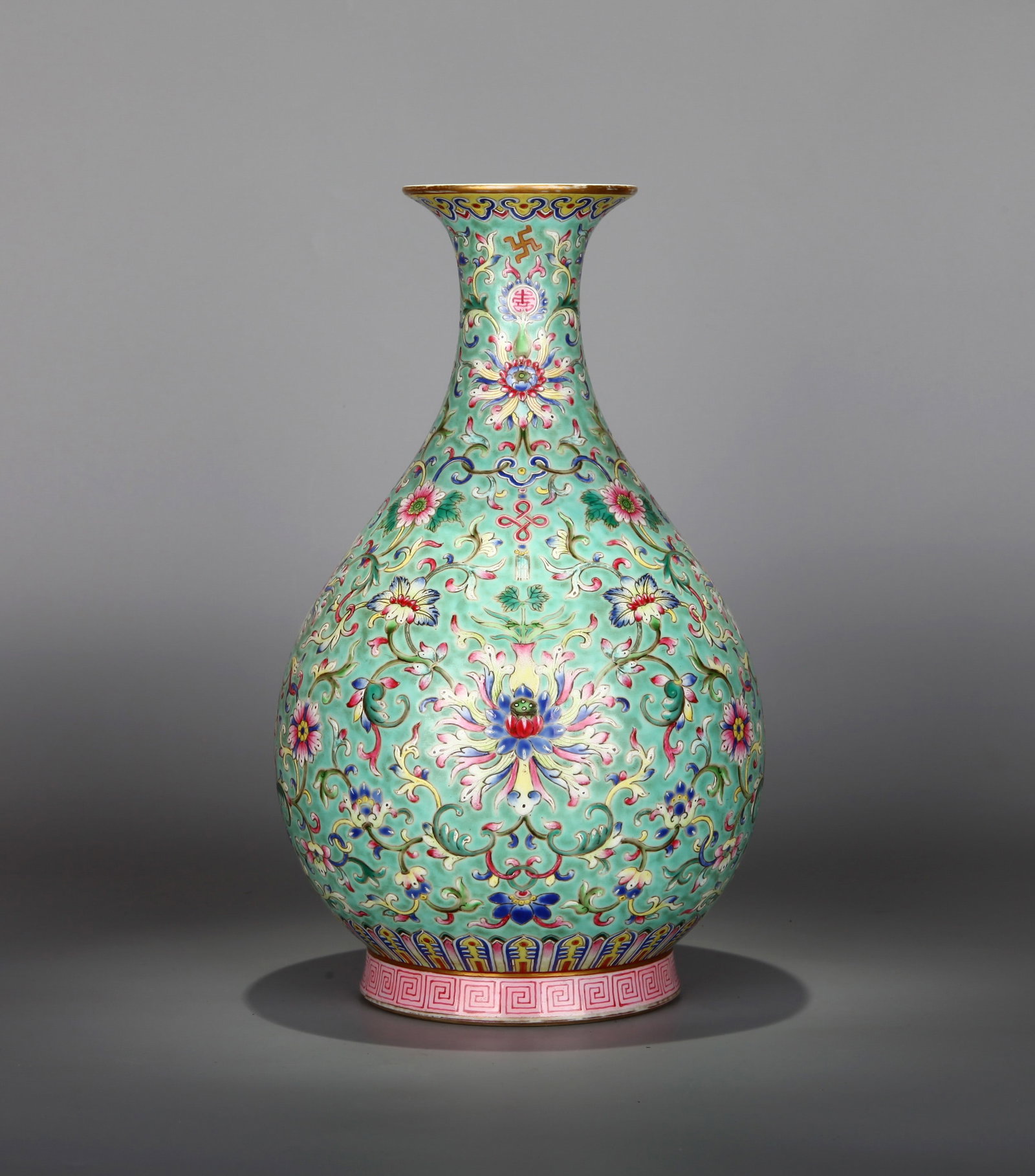 A TURQUOISE-GROUND 'FLORAL SCROLL' YUHUCHUNPING VASE