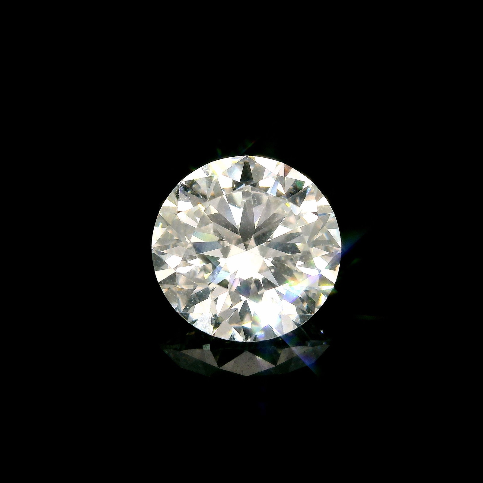 IDEAL LOOSE DIAMOND - ROUND 3.15 CT F VS1, IGI CERTIFIED: Ideal loose diamond - round 3.15 ct F VS1, IGI certified. This is a non-mined diamond grown in a lab. Shape: Round Carats: 3.15 ct Color: F Clarity: VS1 Polish: EX Cut: EX Symmetry: I Certification:
