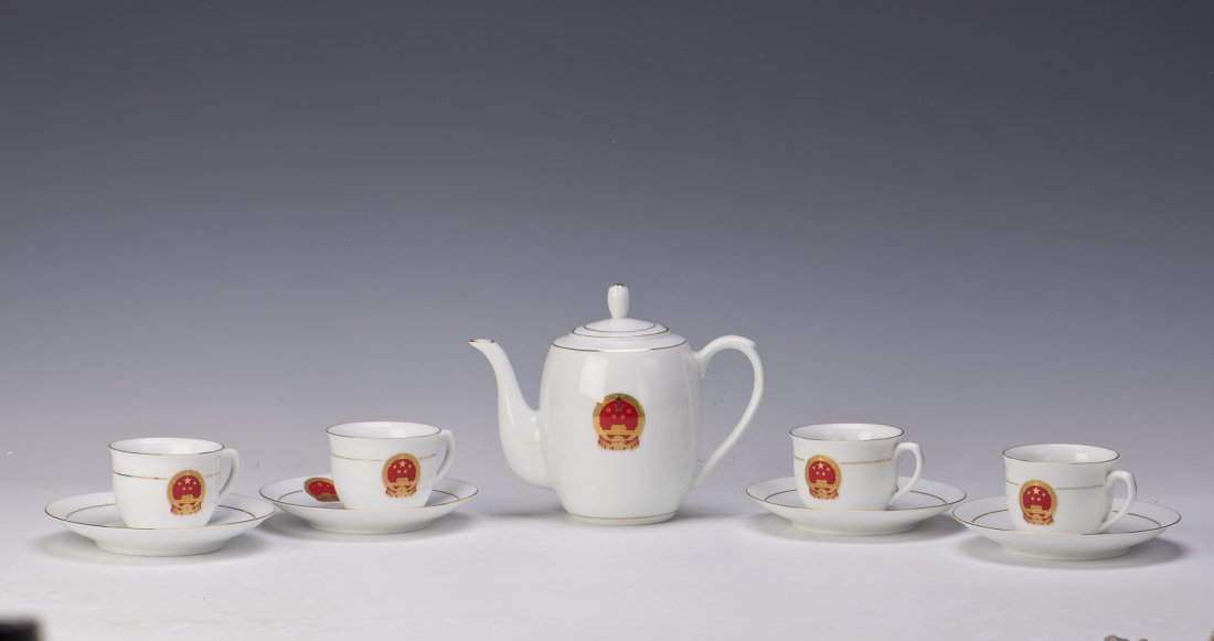 9 pieces Porcelain Tea set (1 of 4)