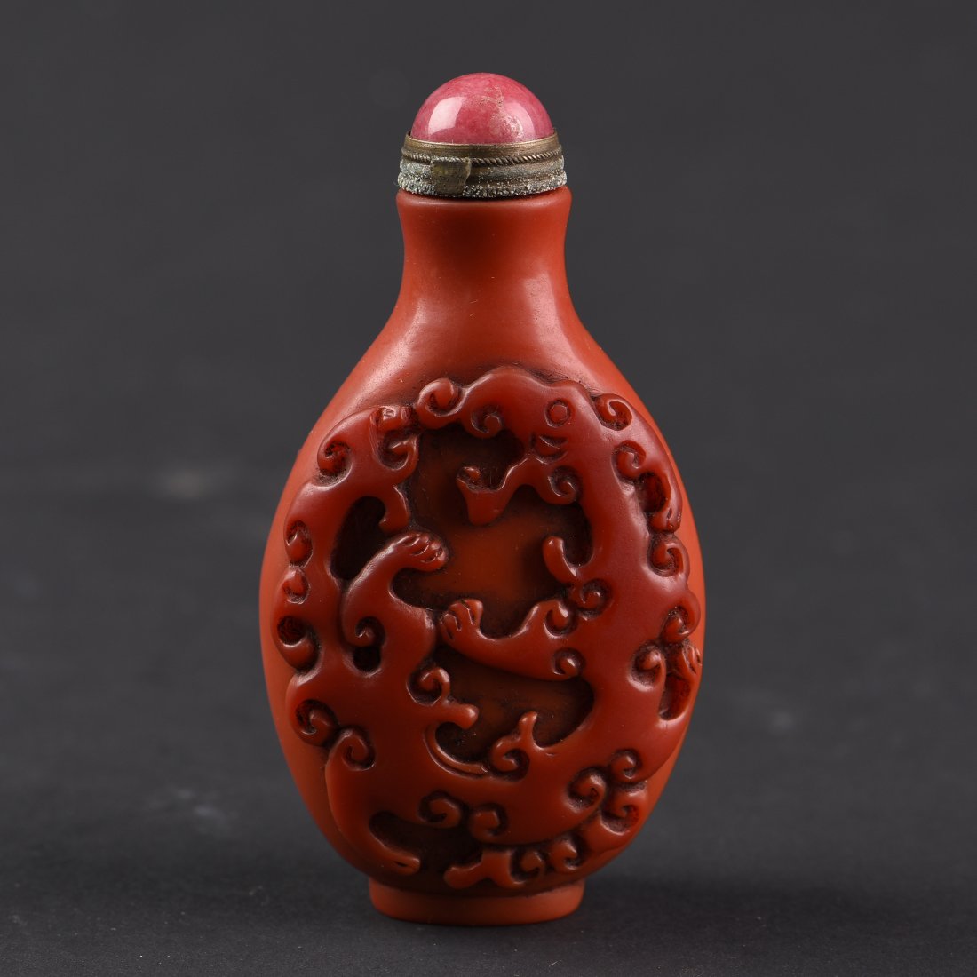 Peking Glass Snuff Bottle (1 of 6)