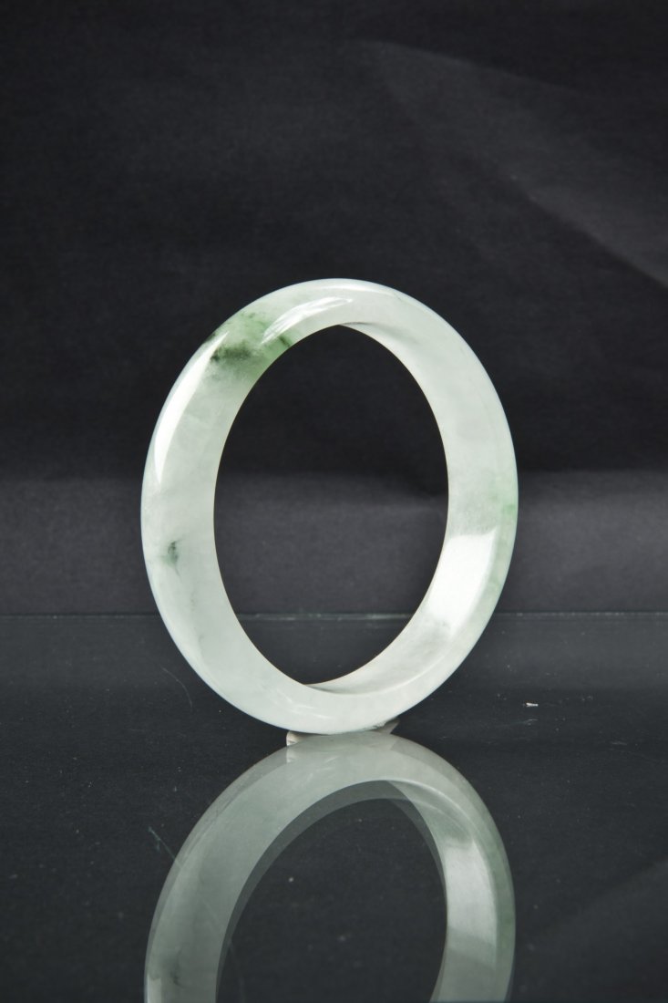 JADEITE BANGLE (1 of 3)