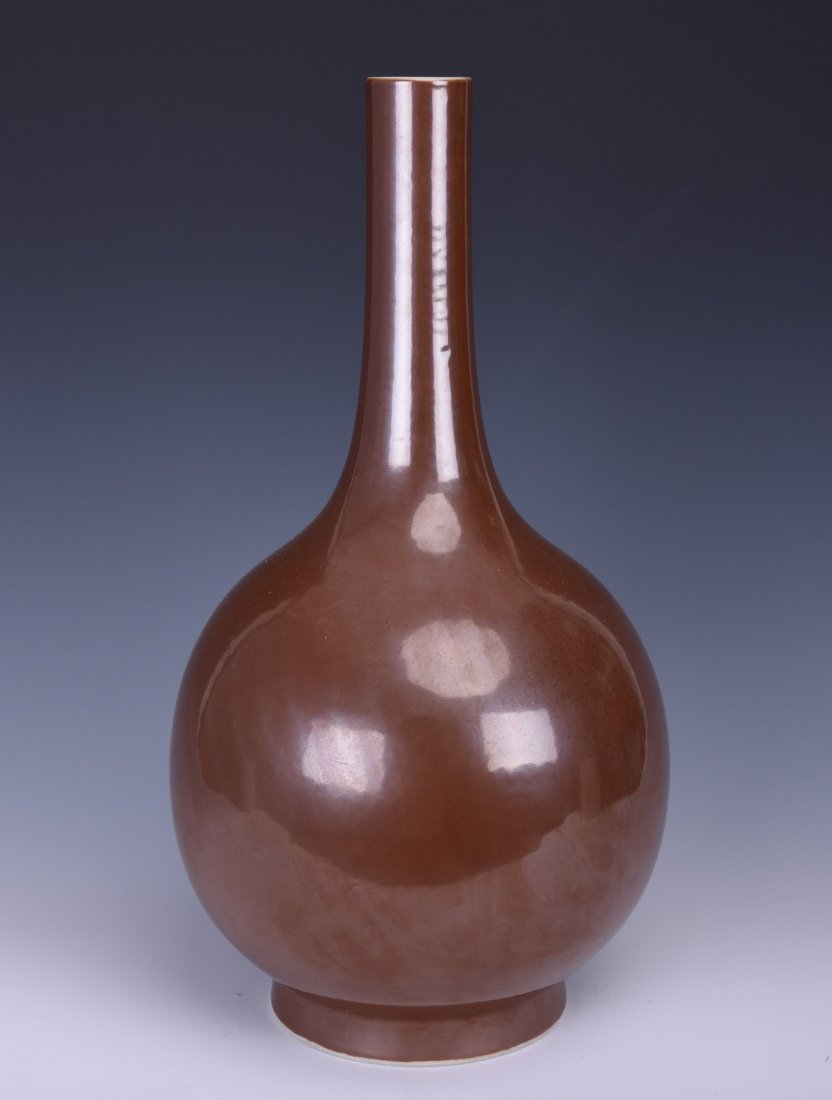 Chinese Porcelain bottle (1 of 7)