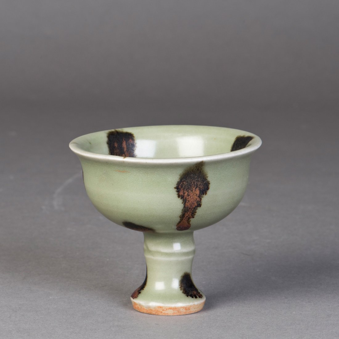 A UNIQUE CELADON GOBLET (1 of 4)