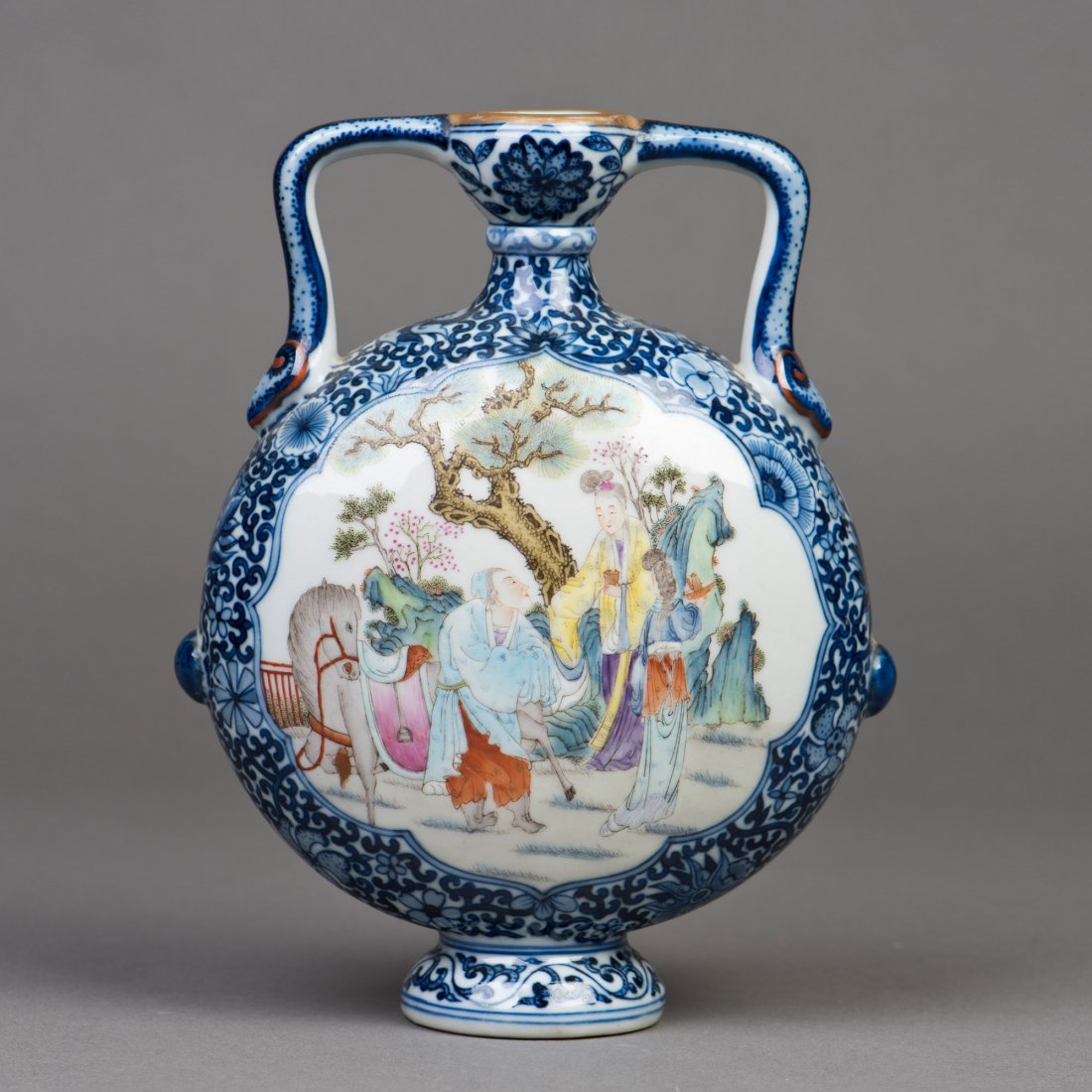 A CHINESE DOUCAI MOONFLASK PORCELAIN VASE (1 of 5)