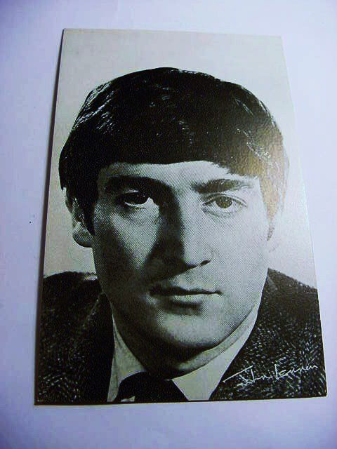 VINTAGE JOHN LENNON CARD: VINTAGE JOHN LENNON CARD