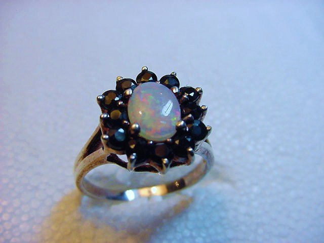 VINTAGE STERLING SAPPHIRES OPAL RING SIZE 8: VINTAGE STERLING SAPPHIRES OPAL RING SIZE 8