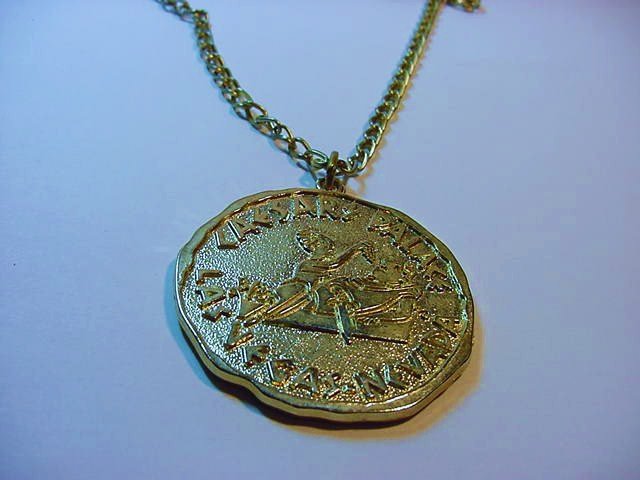 CAESARS PALACE LAS VEGAS NECKLACE: CAESARS PALACE LAS VEGAS NECKLACE