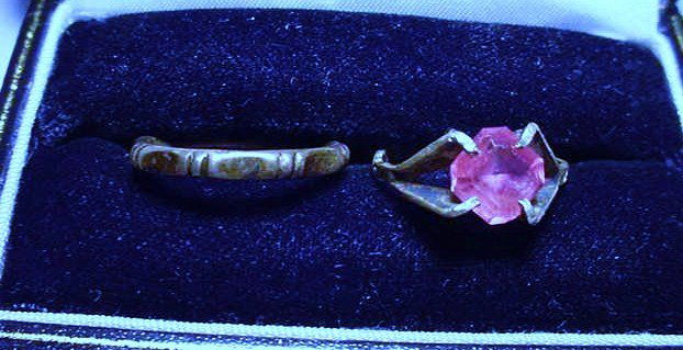 [2] VINTAGE STERLING RINGS SIZE 7 & SIZE 6: [2] VINTAGE STERLING RINGS SIZE 7 & SIZE 6