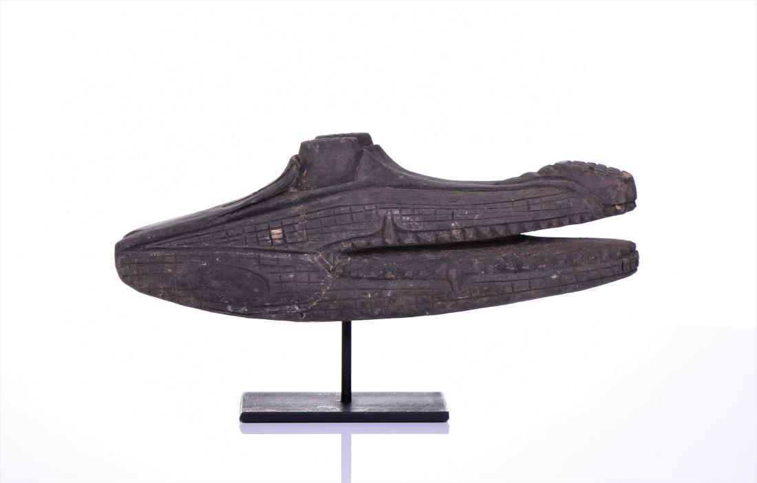 Oceanic Sepik River Wood Crocodile Canoe Prow (1 of 5)