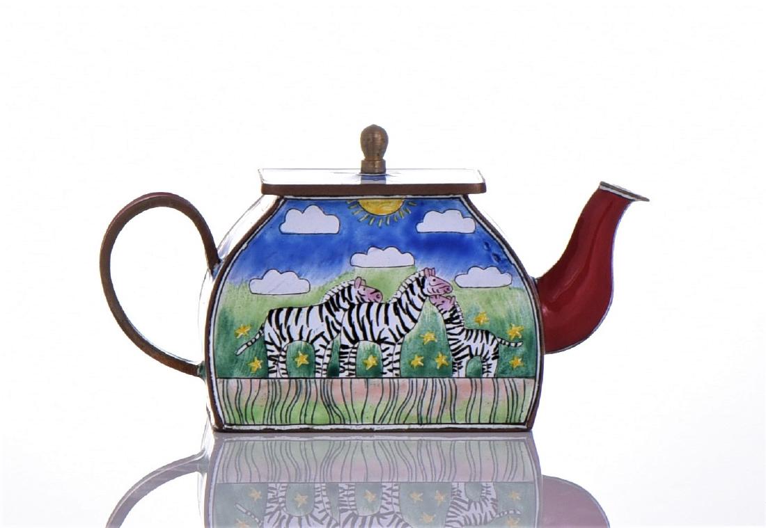 Trade And Aid, L. Edwards, 1995, No. 181 UK Enamel: Trade And Aid, L. Edwards, 1995, No. 181 UK Enamel and Copper miniature teapot, Zebra family, new in box Estimated less than 50 yrs. old. Size and/or Weight: See Measurement Photo. (Photos Represent T