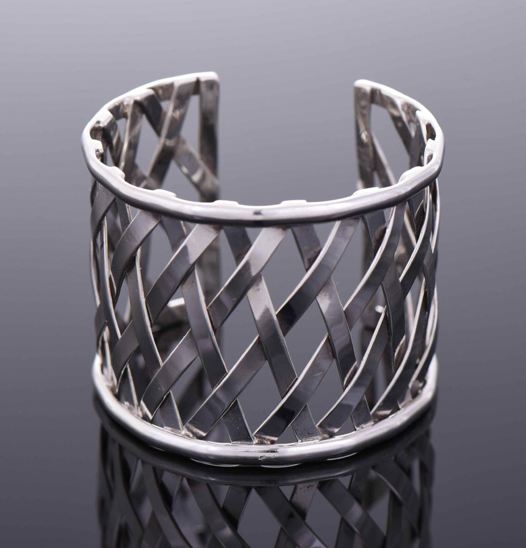 Large Sterling Silver crisscross pattern cuff (1 of 6)