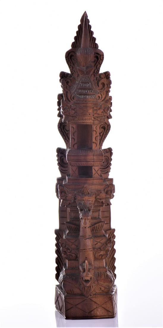 Balinese Tower Wood Carved Sculpture.: Balinese Tower Wood Carved Sculpture. Estimated more than 50 yrs old. Indonesian art consists of various artistic expressions and artworks of the archipelagic nation of Indonesia. It includes both age