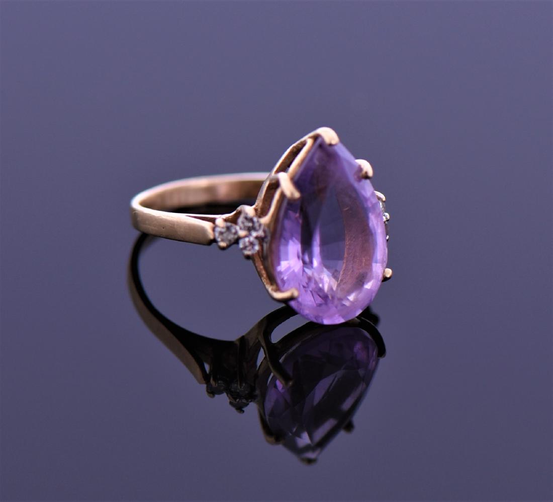 14Kt Yellow Gold And Pear Shaped Amethyst (1 of 4)