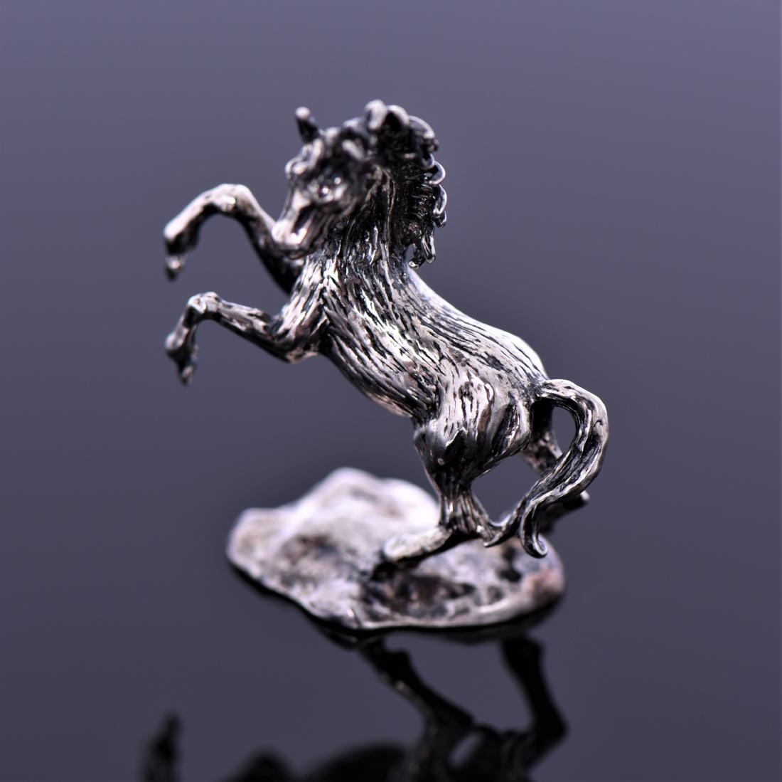Miniature Sterling Silver Horse Desk (1 of 4)