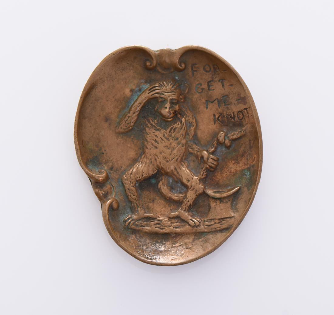 Forget Me Knot Bronze Monkey Ashtray. (1 of 3)