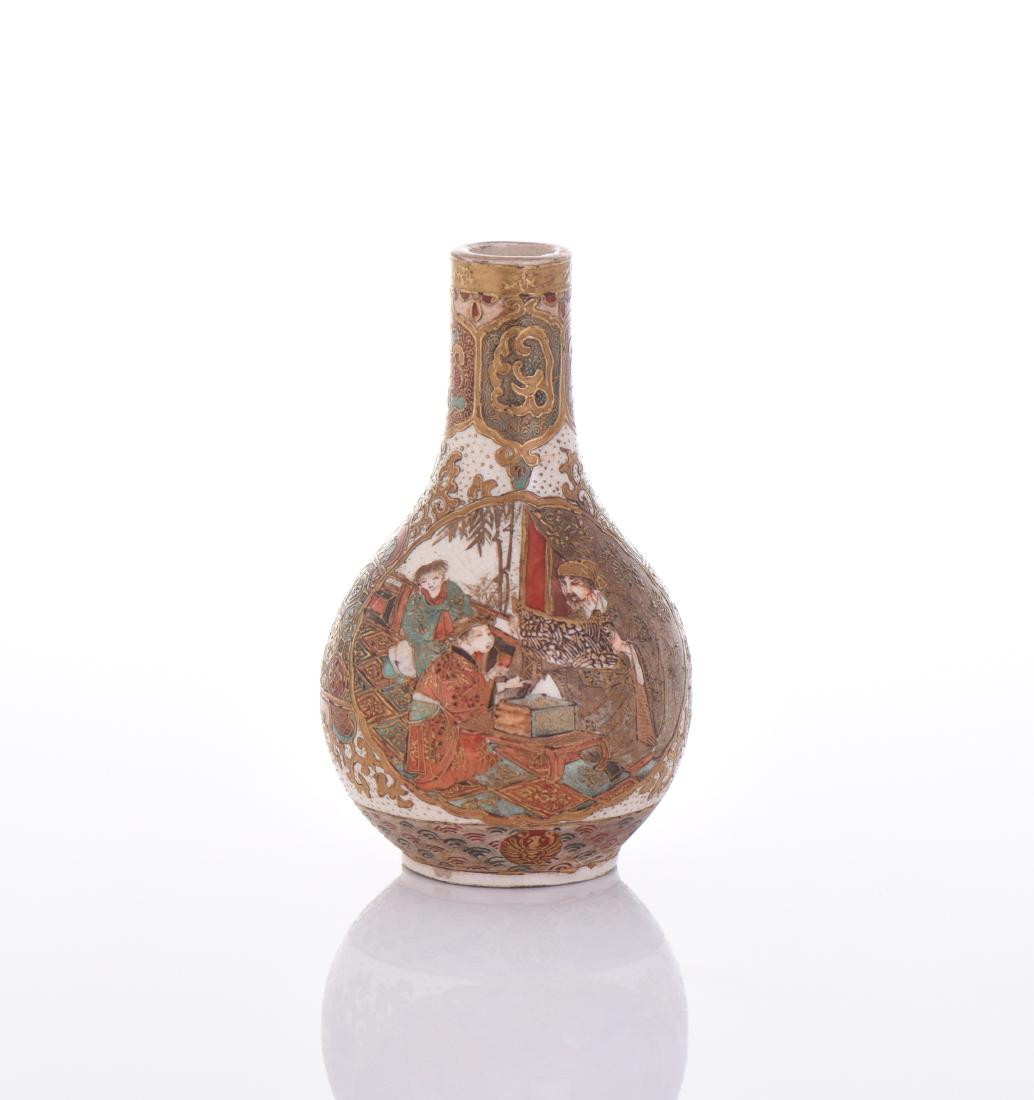 Very Fine Meiji Period Satsuma Vase.: Very Fine Meiji Period Satsuma Vase. Estimated more than 100 yrs old. Japanese art covers a wide range of art styles and media, including ancient pottery, sculpture, ink painting and calligraphy on si