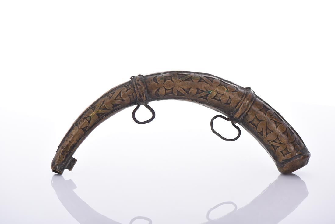 Islamic Indo-Persian Copper Gun Powder: Islamic Indo-Persian Copper Gun Powder Flask Estimated more than 100 yrs old. Persian art or Iranian art has one of the richest art heritages in world history and has been strong in many media includi