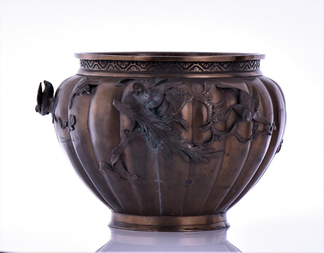 Large Japanese Meiji Period Bronze Planter (1 of 10)