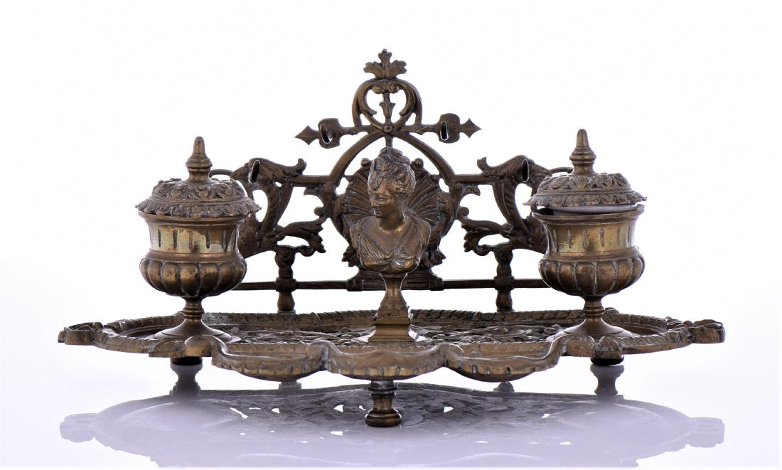 Antique Victorian Brass Desktop Inkwell. (1 of 8)