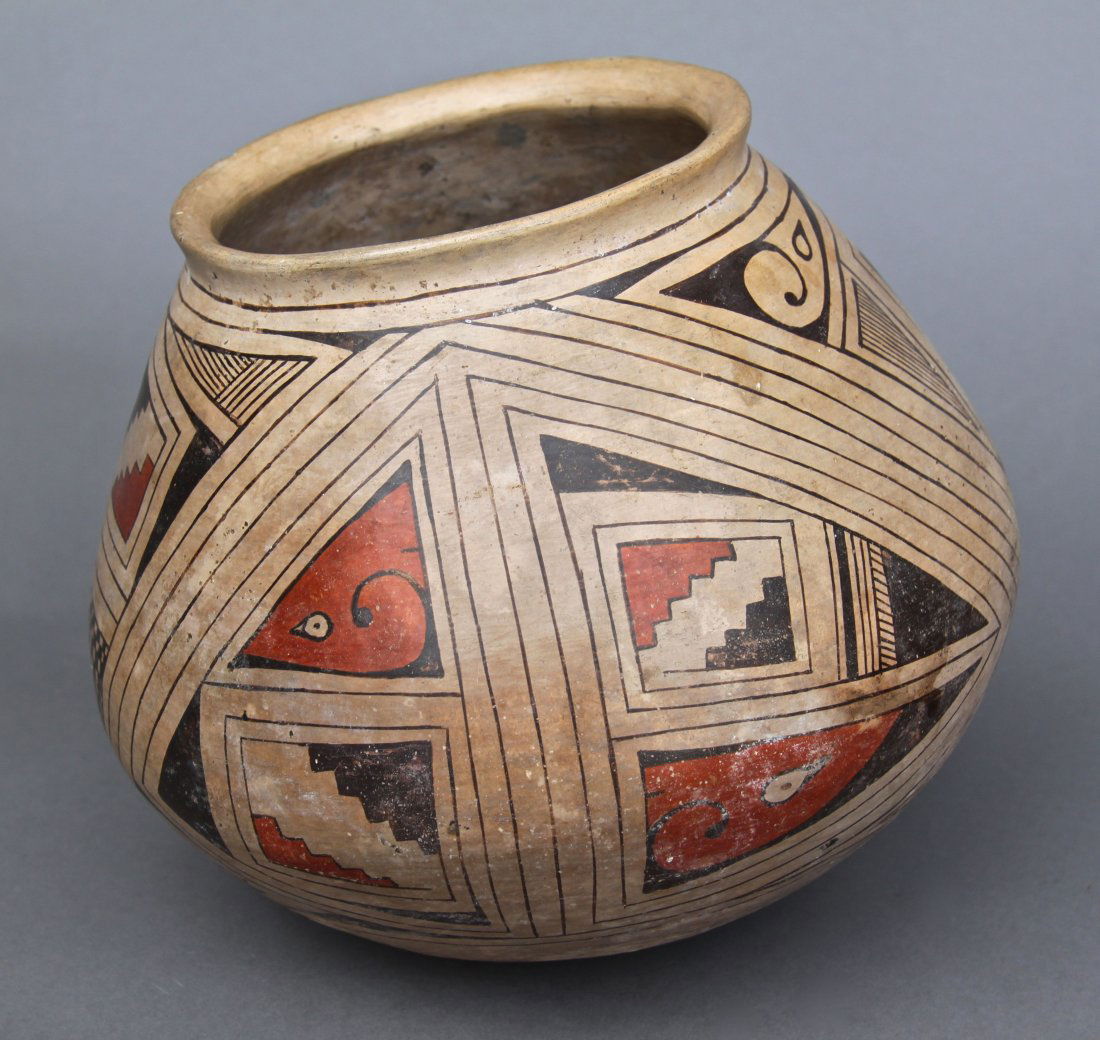 ancient native american indian pottery chip on rim native american pottery