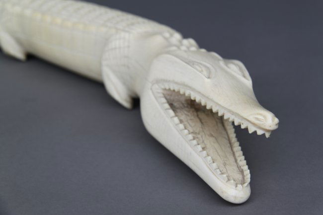 Hand Carved Ivory Tusk; Alligator : Lot 89