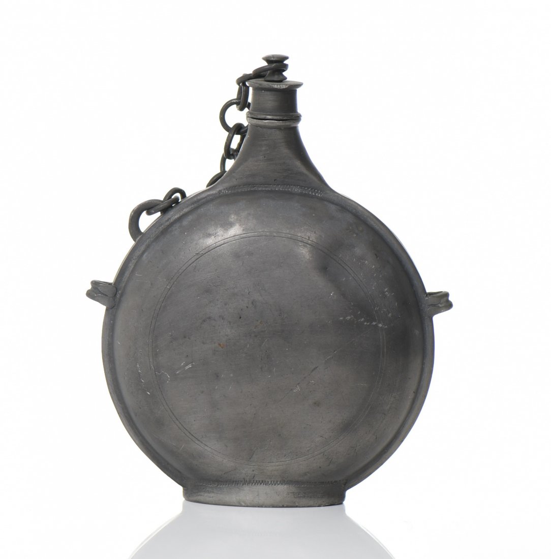 Italian Antique Pewter Water Canteen Flask Wit: Italian Antique Pewter Water Canteen Flask With Original Lid And Chain. Markings: Made In Italy, TE. Estimated more than 100 yrs old. Italian art dates back to the Ancient Romans who left remains in I
