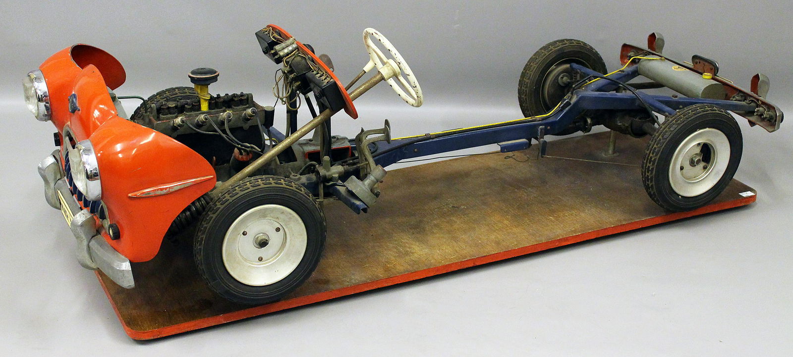 Fahrschulmodell "VVR 165". (1 of 1)