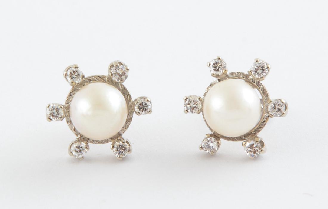 10K GOLD, DIAMONDS AND PEARLS (1 of 1)