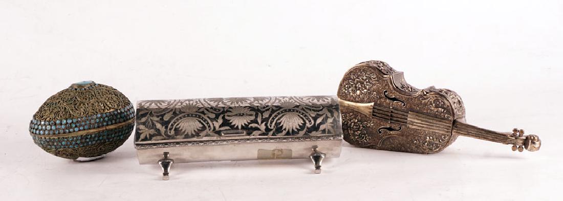 MUSIC BOXES (1 of 1)