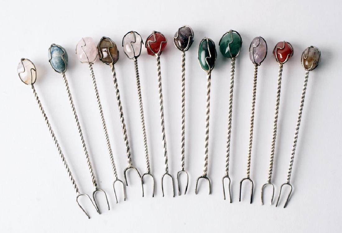 SILVER AND STONES (1 of 1)