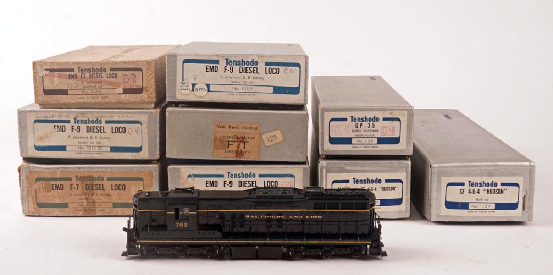 TENSHODO — 10 LOCOMOTIVES AND TENDERS (1 of 1)