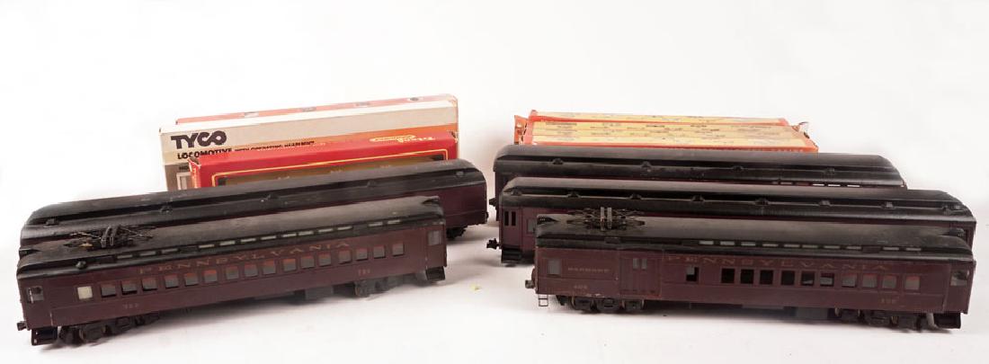 TYCO — 7 TRAINS AND VARIOUS FREIGHT CARS (1 of 1)