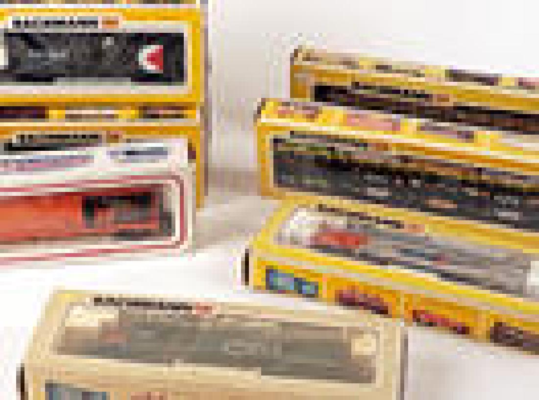 BACHMANN - SET OF 12 TRAINS (1 of 1)