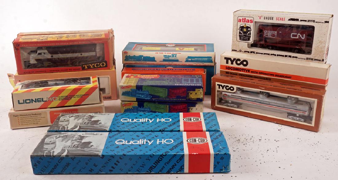 LOT OF 20 VARIOUS TRAINS (1 of 1)