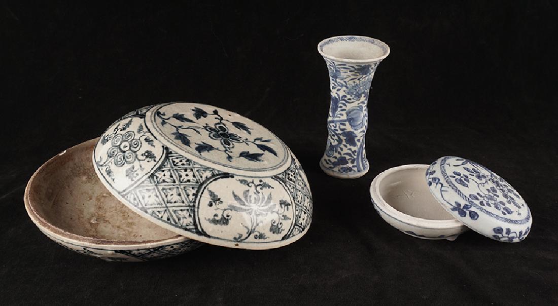 Lot of Vietnamese ceramics, 19th century (1 of 1)