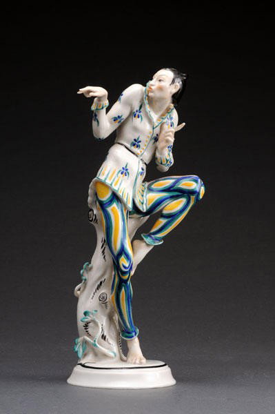 OPPEL, Gustav (1891-1978) : OPPEL, Gustav (1891-1978) A porcelain figure of the Commedia dell'Arte. Siged Gustav Oppel on the basis. CSchwarzburger Werk's stamp on the reverse.H: 31cm - 12.25''