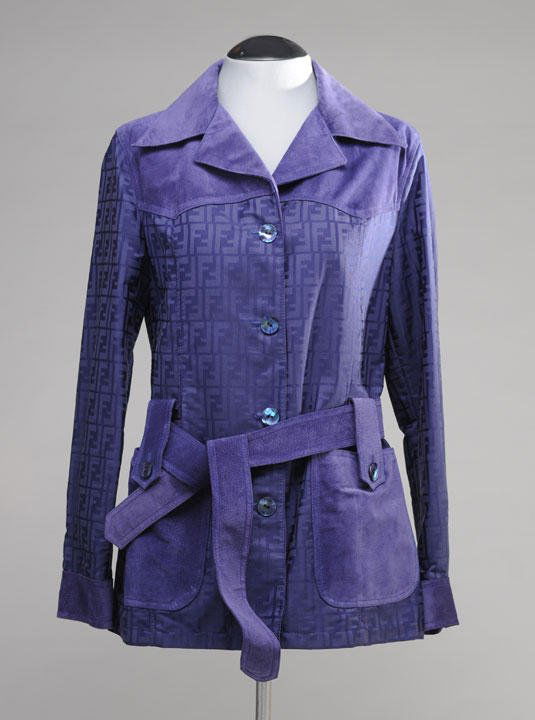 FENDI: FENDI Purple suede and monogram coat trench, single-breasted with four pearly buttons, two topstitched patch pockets, removable belt, long one-button sleeves. Size.42.