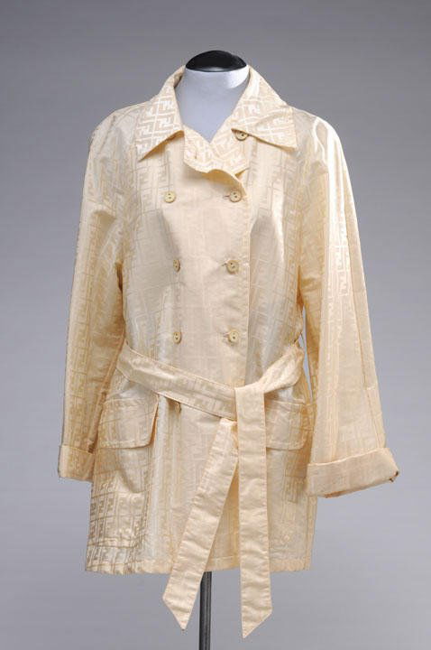 FENDI: FENDI Beige monogram trench coat, double-breasted with 5 buttons, two welt pockets, removable belt, long sleeves. Size.44.