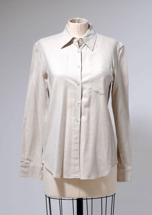 MAX MARA: MAX MARA Beige shirt, classic collar, 1 welt pocket. Size: S.