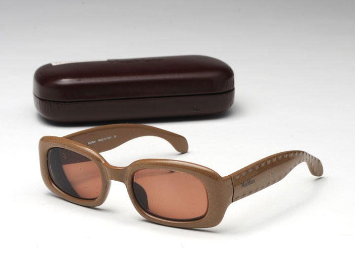 MAX MARA: MAX MARA Beige rectangular glasses in their original case. Prescription lenses.