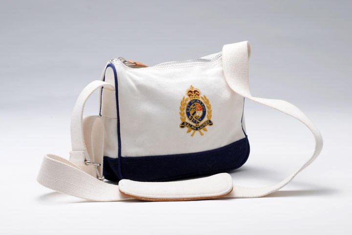 RALPH LAUREN: RALPH LAUREN Navy blue and white canvas handbag, shoulder strap, zipper.