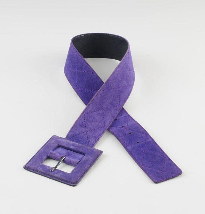 YVES SAINT LAURENT: YVES SAINT LAURENT Purple suede belt, square buckle, 30"